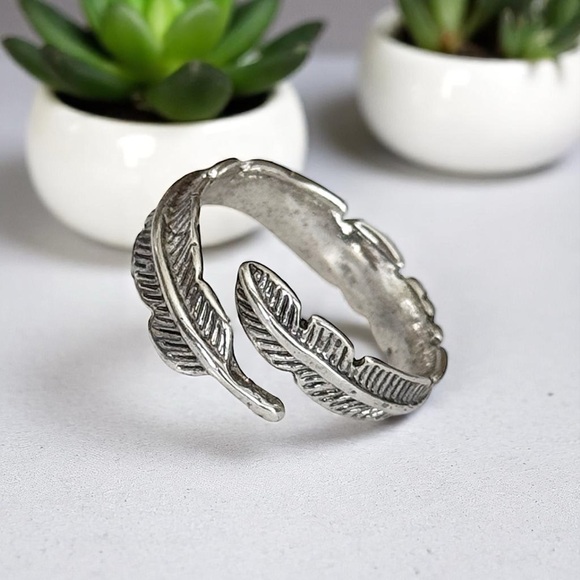 5 For $25💫Trendy Modish Silver Ring - Picture 4 of 6